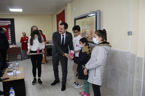  Kaymakam Muhammet KILIÇASLAN 12 Mart İstiklal Marşının Kabulü ve Mehmet Akif Ersoy’u Anma Etkinliklerine Katıldı
