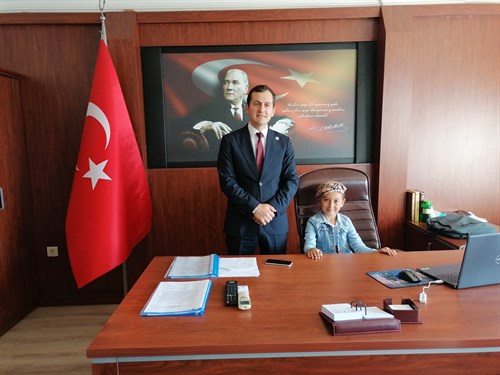 Kaymakamlık Makamında Devir töreni gerçekleştirildi.