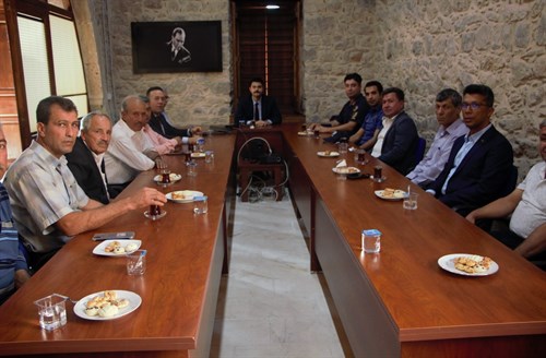 Kaymakamımız Sayın Selahattin HIDIR Muhtarlarımız ile bir araya geldi.